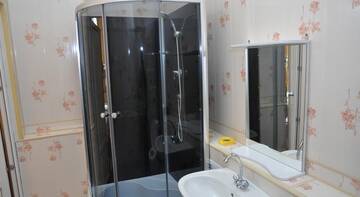 Фото номера Кровать в общем четырехместном номере Гостиница Hostel Podsolnuh г. Тверь 3