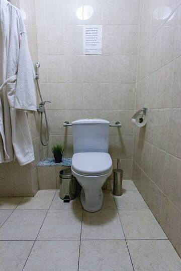 Фото номера Стандартный двухместный номер с 1 кроватью Апарт-отель Гостевой дом  &quot;Версаль&quot; г. Тверь 10